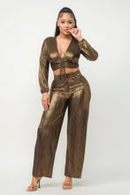 Load image into Gallery viewer, Foil Plisse Tunnel Shirring Top And Pants Set
